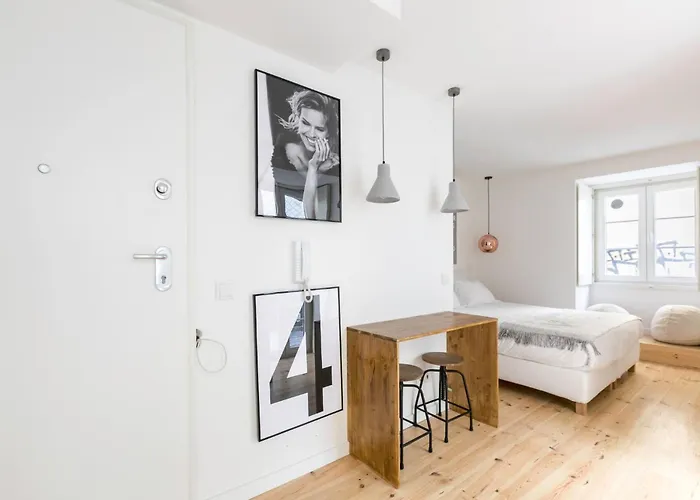 Апартаменти My Lx Flat Bairro Alto Design