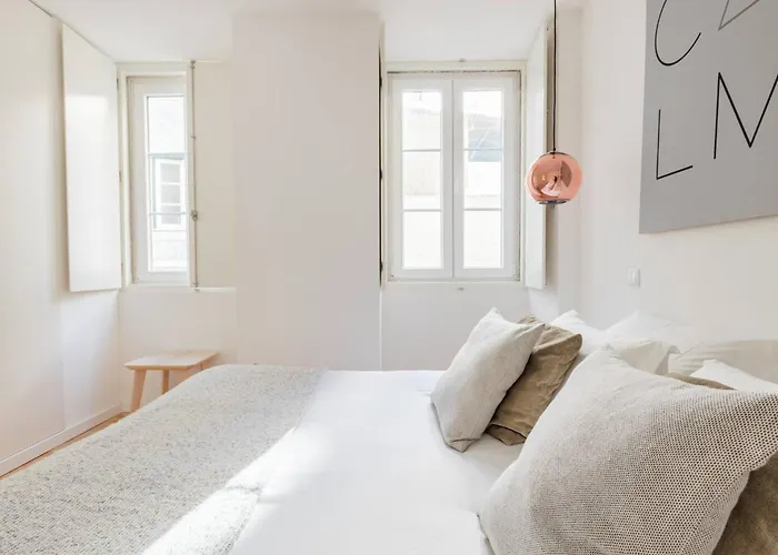 Апартаменти My Lx Flat Bairro Alto Design *