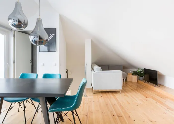 Апартаменти My Lx Flat Bairro Alto Design *